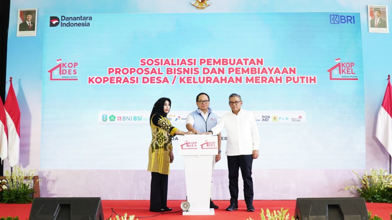68c107c89ee20-bri-perkuat-peran-koperasi-desa-kelurahan-merah-putih_1265_711