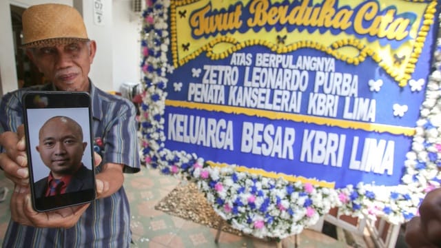 antarafoto-rumah-duka-diplomat-zetro-leonardo-purba-1756887760_3482_ratio-16x9