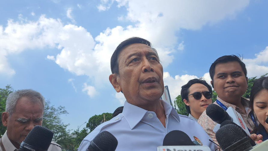 tuntutan-rakyat-sudah-didengar-presiden-wiranto-kita-percayakan-keputusan-kepada-beliau-04092025-161427